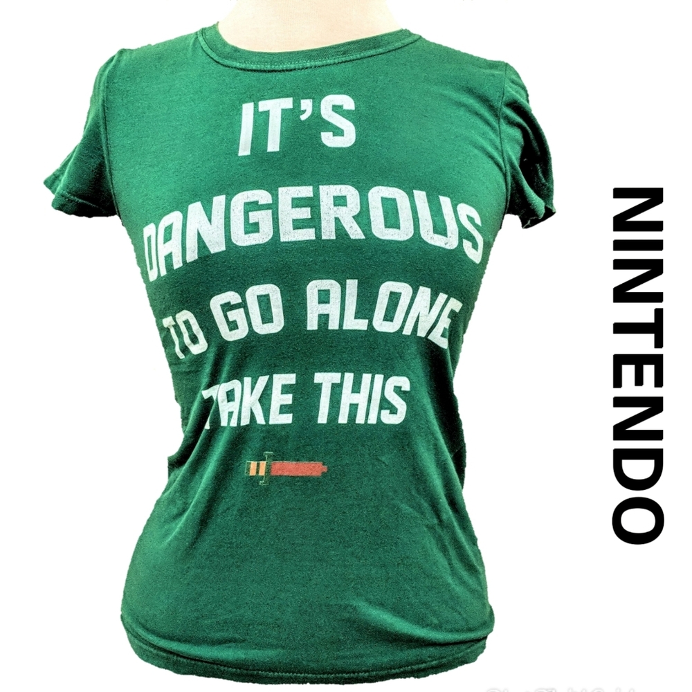 Legend of Zelda Shirt *green* (Medium, runs small)